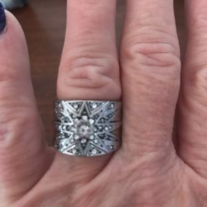 AdornableU starburst ring